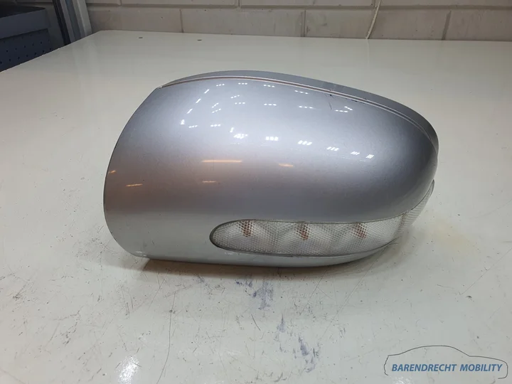 spiegelkap-mercedes-w203-c-klasse-knipperlicht-links-bestuurderskant-a2038100164-744-brilliant-silver-origineel-gebruikt — foto 5