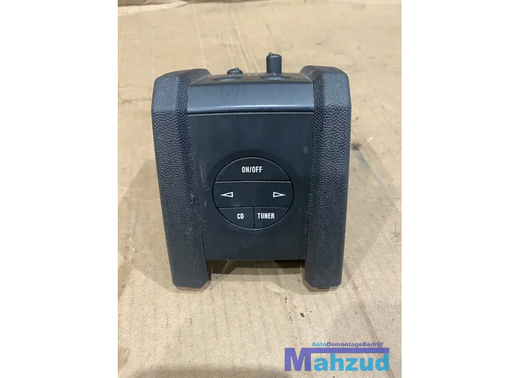 opel-meriva-a-radiobedienings-paneel-93326436