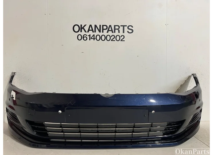 Volkswagen Golf 7 voorbumper 5G0807221