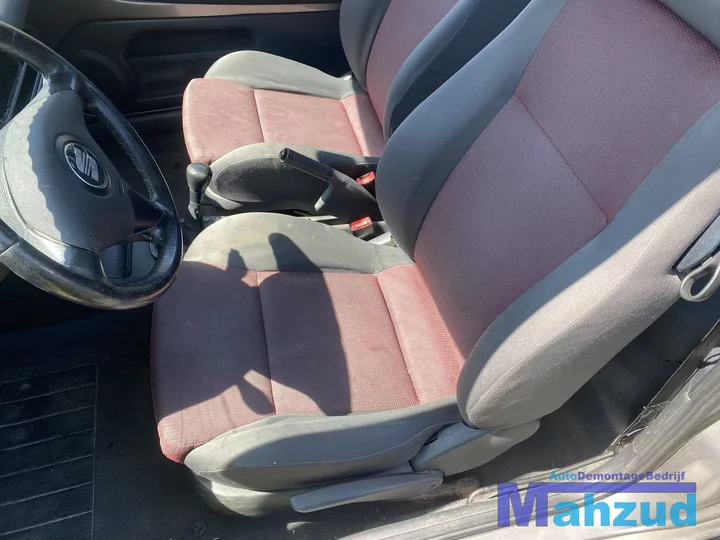 2002-seat-arosa-bruin-14-fpq-ls7u-onderdelen-demontage — foto 25