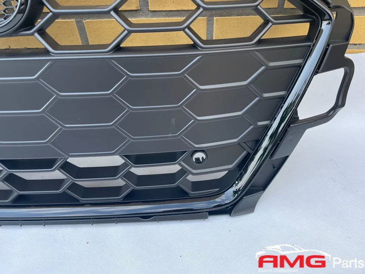audi-a4-b9-8w-s-line-grill-zwart-logo-origineel-8w0853651-eb — foto 3