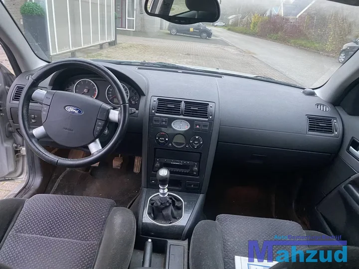 2001-ford-mondeo-3-20-16v-zilver-onderdelen-demontage — foto 15