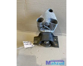 renault-clio-3-motorsteun-motorrubber-motorzijde