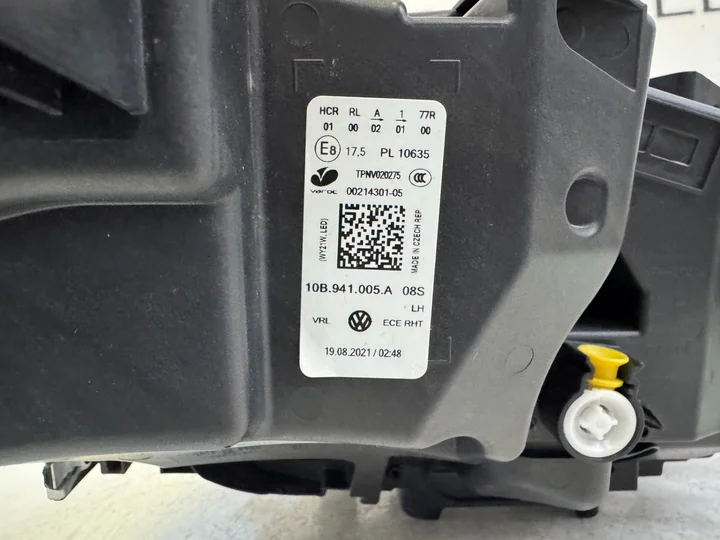 vw-id3-id-3-vol-led-koplamp-links-10b941005a-2019 — foto 7