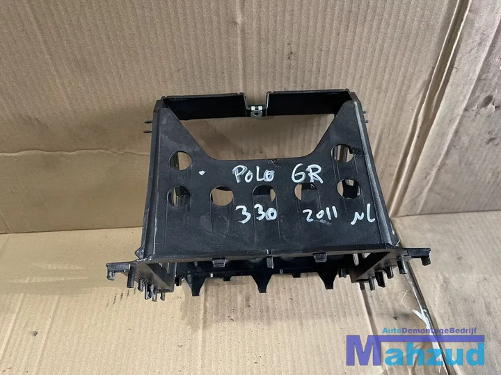 vw-polo-6r-radioframe-radiohuis-frame-20092014 — foto 2