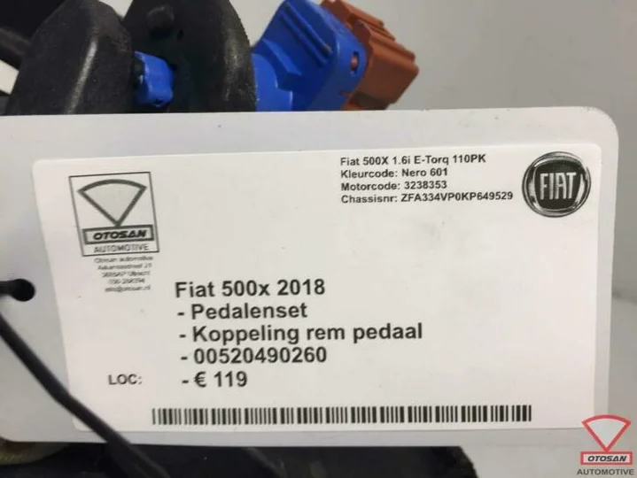 fiat-500x-2018-pedalenset-koppeling-rem-pedaal-00520490260 — foto 3