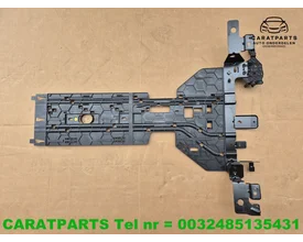 1ea971342c-audi-q4-e-tron-bodemplaat-born-kabelgoot-tavascan