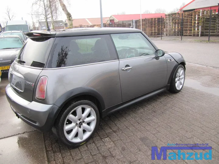 2004-mini-cooper-16-s-sport-demontage-sloop-37 — foto 7