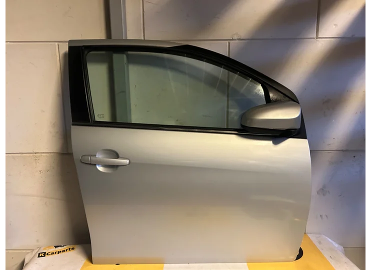 Rechte Vordertür Toyota AYGO 108 Citroën C1 KTB 1E7
