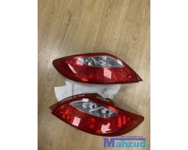 2009-mazda-2-hatchback-achterlicht-set-links-rechts — foto 2