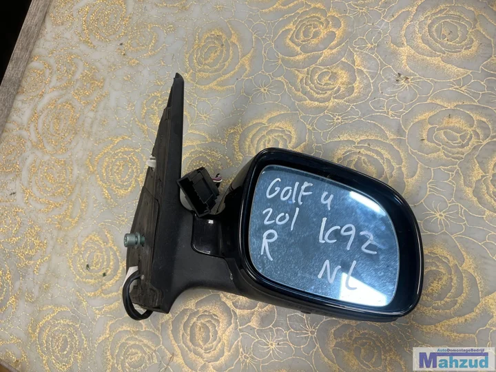 vw-golf-4-links-zwart-lc9z-spiegel