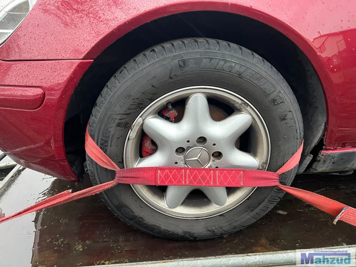 mercedes-slk-r170-rood-h582-demontage-onderdelen-sloop — foto 22