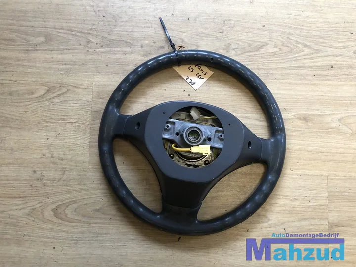 toyota-yaris-verso-stuurwiel-stuur-airbag — foto 2