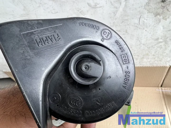 vw-golf-7-toeter-claxon-20122021 — foto 3