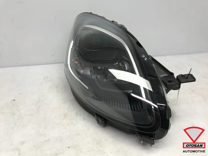 ford-puma-2019-vol-led-koplamp-rechts-l1tb13e014 — foto 3