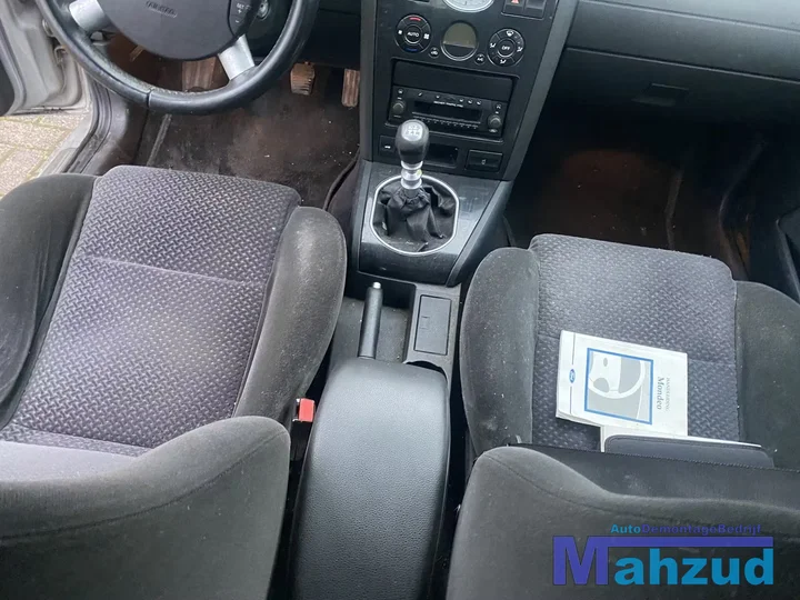 2001-ford-mondeo-3-20-16v-zilver-onderdelen-demontage — foto 16