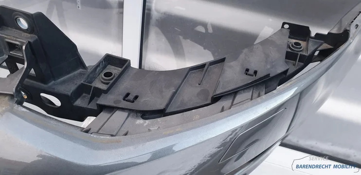 voorbumper-polo-6r-volkswagen-6r0807221-koplampsproeiers-origineel-gebruikt-2009-2012 — foto 8