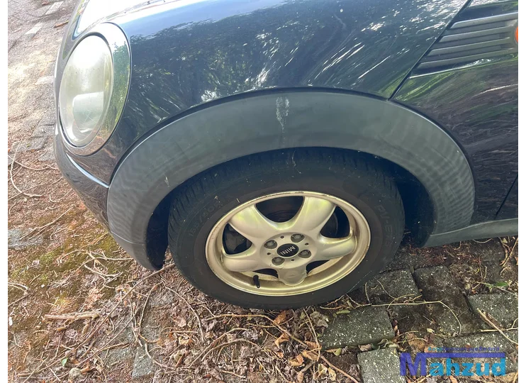 MINI R56 links voor wielrand sierrand stootrand 2005-2014