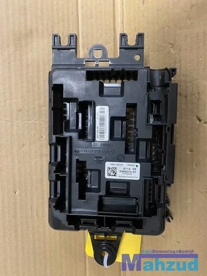 bmw-1-3-4-serie-f20-f30-zekeringkast-938907001 — foto 2