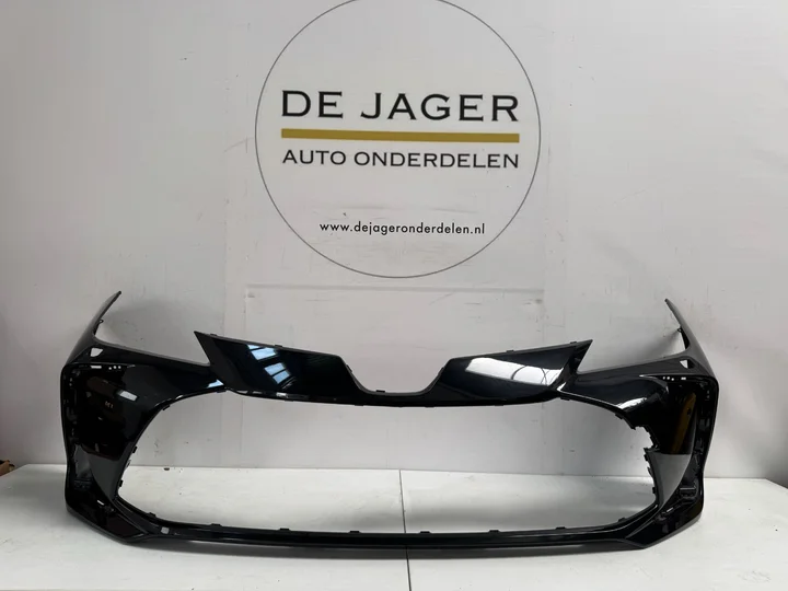 toyota-corolla-e21-sedan-voorbumper-bumper-18-5211902q10