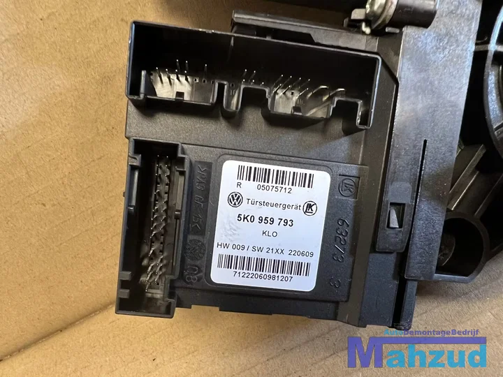 vw-golf-6-rechts-voor-raammotor-5k0959793-5k0959701b — foto 2