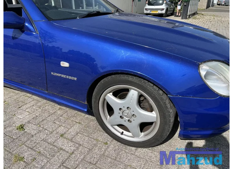 MERCEDES SLK R170 Blauw 352 rechts voorscherm 1996-2004