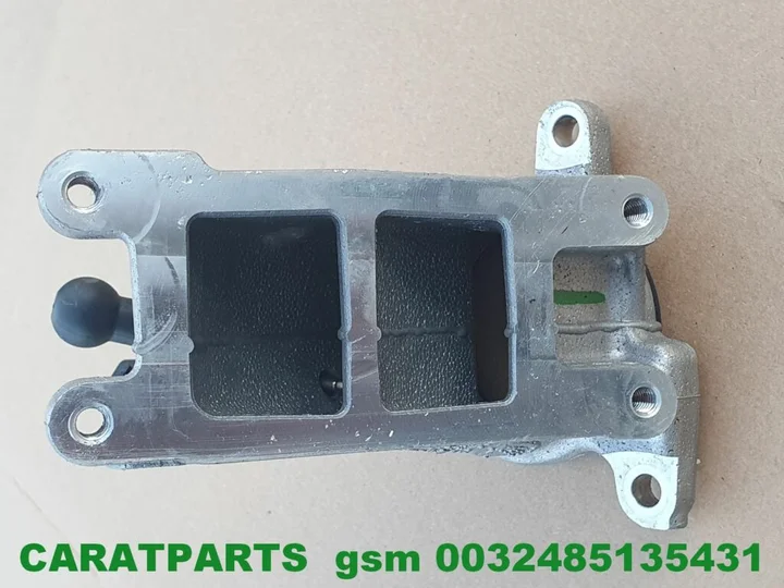 04l128637a-steun-egr-klep-steun-gasklephuis-vw-audi-seat — foto 3