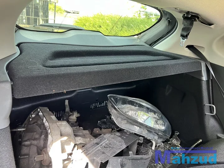 2016-renault-clio-4-onderdelen-grijs-tekng-demontage — foto 17