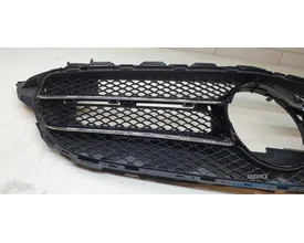 radiateur-grille-mercedes-c-klasse-w205-a2058803783-grill-zwart-origineel-gebruikt-2014-2021 — foto 5