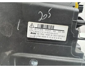 mercedes-actros-xenon-koplamp-rechts-a9608202739 — foto 11