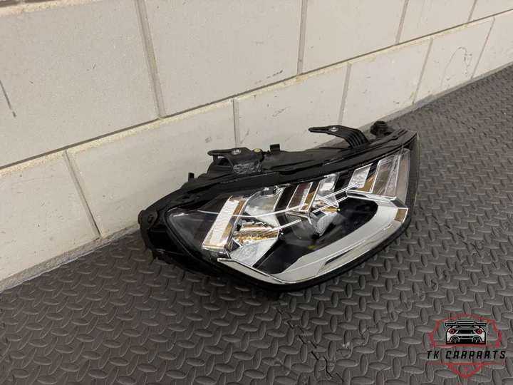 audi-a1-82a-halogeen-koplamp-rehts-82a941004 — foto 2