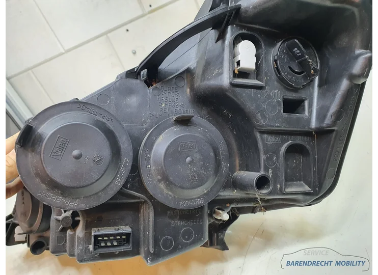 peugeot-expert-tepee-citroen-jumpy-g9-koplamp-89902604-rechts-passagierskant-origineel-nette-staat-gebruikt-2007-2008-2009-2010-2011-2012-2014-2015-2016-barendrecht-mobility-service