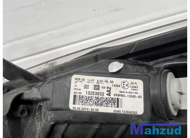 opel-meriva-b-rechts-koplamp-20112018-uk-engels