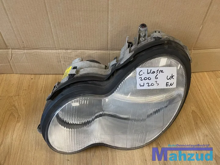 mercedes-cklasse-w203-links-koplamp-uk-headlight-left-engels — foto 2