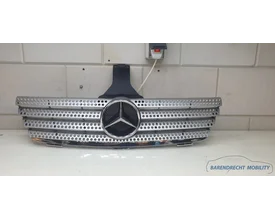 mercedes-cl203-w203-sportcoupe-grille-zilver-geperforeerd-avantgarde-a2038801283-origineel-nette-staat-gebruikt-zilveren-chrome-chroom-radiateur-grill-sportief-c203-2000-2001-2002-2003-2004-2005-2006-2007-2008-barendrecht-mobility-service