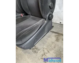 ford-mondeo-3-bestuurders-passagiers-stoel-20002007 — foto 6