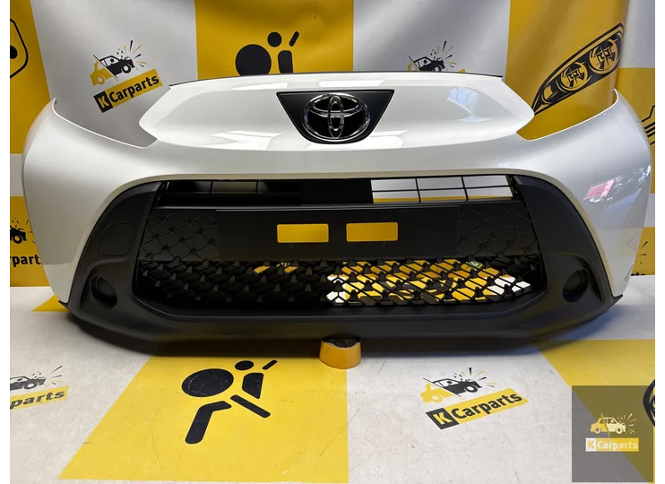 Toyota Aygo X Voorbumper origineelCompleet52119-OH19nieuw