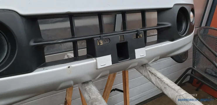 voorbumper-facelift-terios-daihatsu-j1-facelift-zilver-metallic-52119879412-origineel-gebruikt-2000-2006 — foto 11