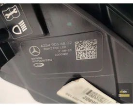 a2549066802-mercedes-glc-w254-digitaal-licht-rechts — foto 3