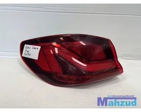 bmw-1-serie-f40-hatchback-links-buiten-achterlicht-2019