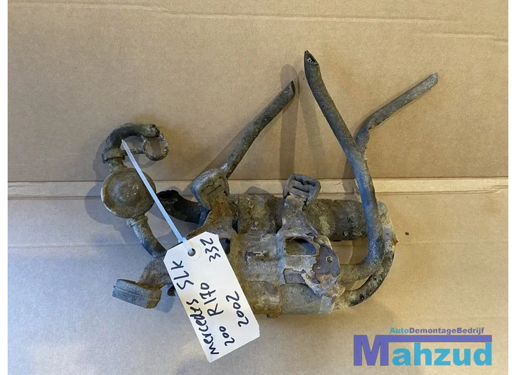 MERCEDES SLK R170 Brandstofpomp onder de auto 1996-2004