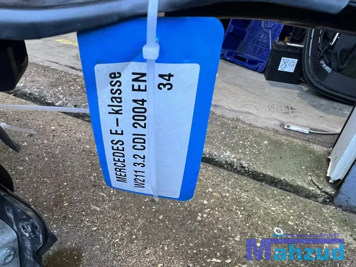 mercedes-eklasse-w211-32-cdi-voorfront-front-koelerset-20022009 — foto 4