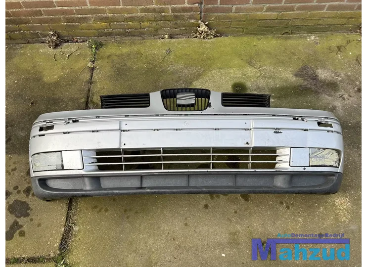 SEAT IBIZA 2 6K1 Zilver voorbumper 1993-2003
