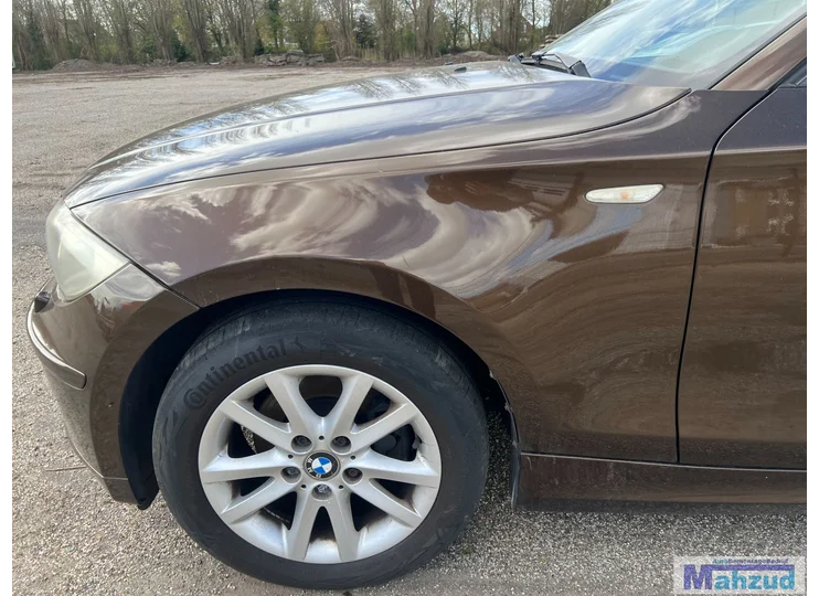 Aile avant gauche marron B09/8 pour BMW Série 1 E87 (2004-2011)