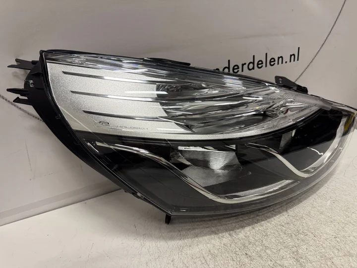 renault-clio-iv-4-koplamp-h7-halogeen-260106624r-rechts — foto 3