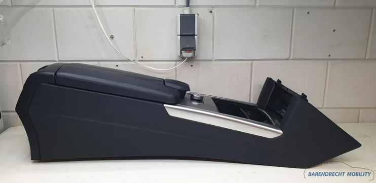 complete-middenconsole-armleuning-idrive-asbak-w212-eklasse-mercedes-origineel-gebruikt — foto 11