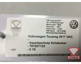 vw-touareg-2017-inparkeerhulp-schakelaar-761927122 — foto 2