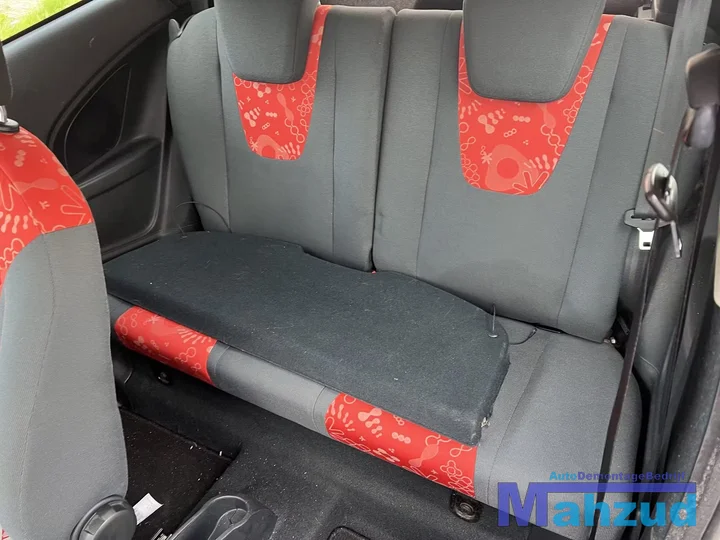 2010-ford-ka-2-12-grijs-169a4000-demontage-onderdelen — foto 10