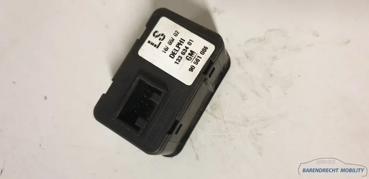 raamschakelaar-4-knops-opel-astra-g-zafira-a-13363401-elektrische-ramen-origineel-gebruikt-1998-2005 — foto 2