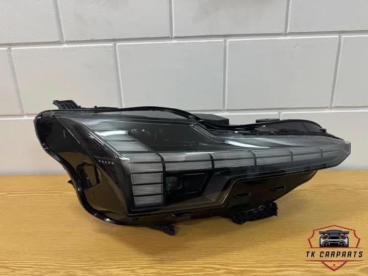 volvo-ex30-full-led-koplamp-links-80000628